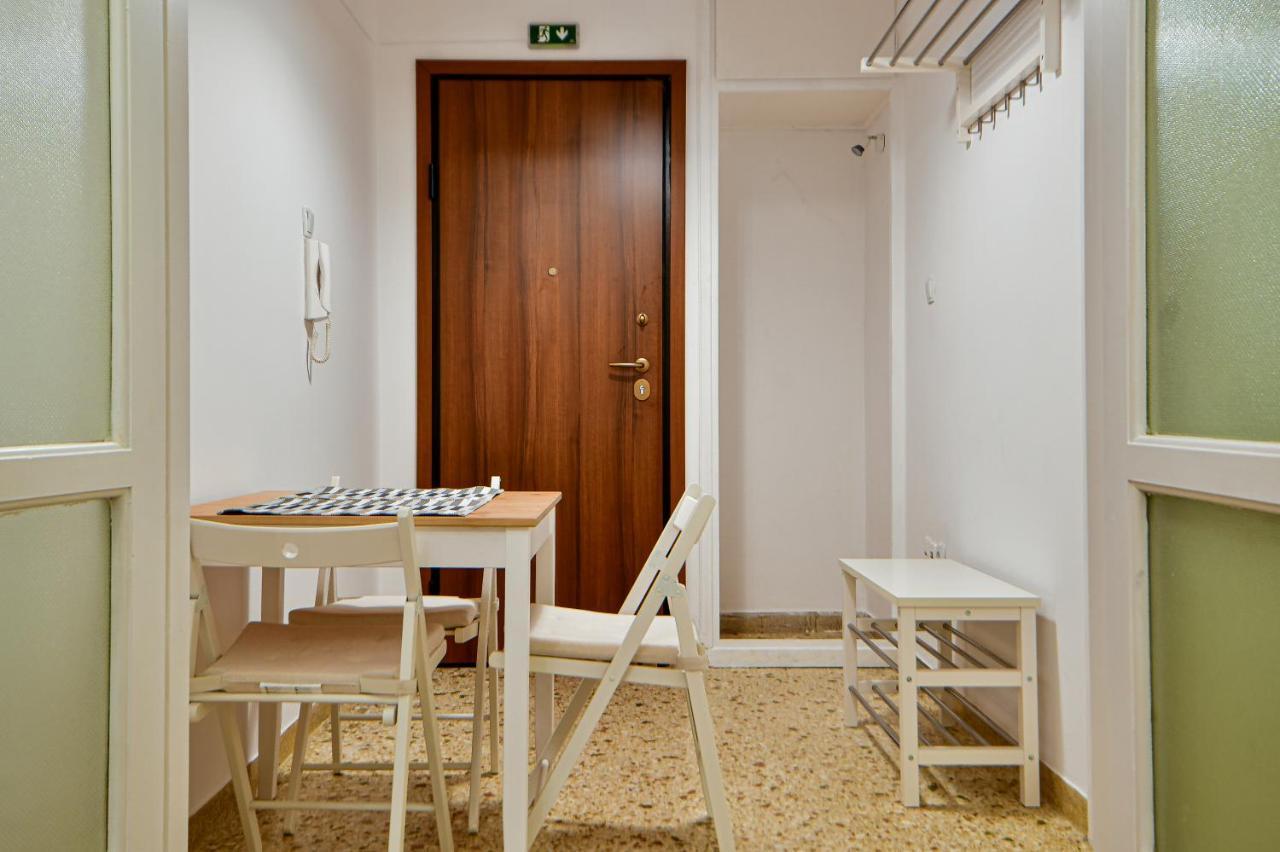 Thiras Lovely Apartment By Zain Athen Eksteriør bilde