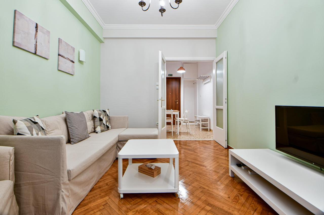 Thiras Lovely Apartment By Zain Athen Eksteriør bilde